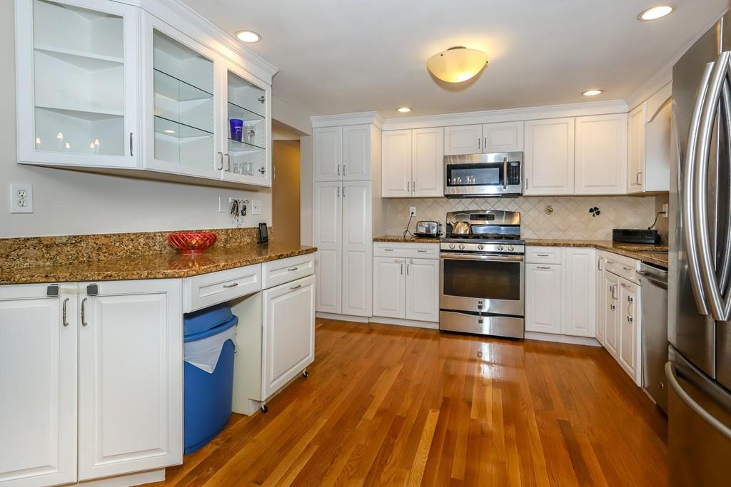 21 Sumner Street Canton, MA 02021 - Photo 9 of 25 Gallery Image 9