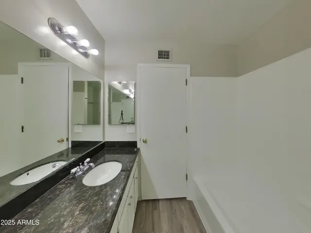 $2,279 | 1550 East Kramer Street, Mesa, AZ 85203