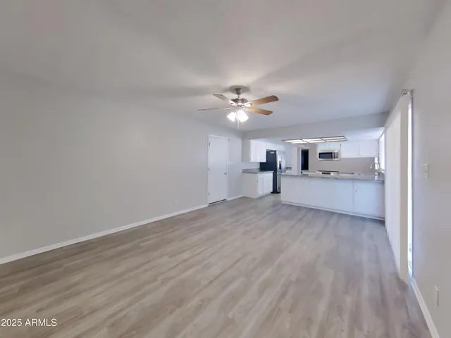 $2,279 | 1550 East Kramer Street, Mesa, AZ 85203