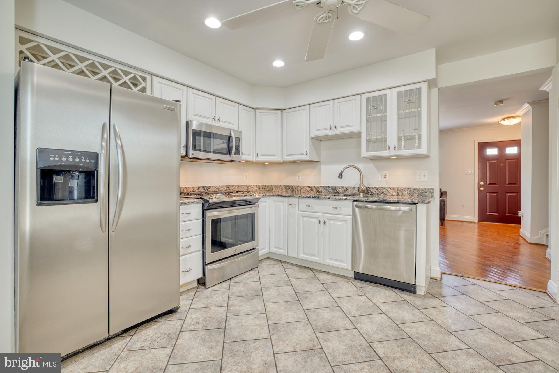 2184 South Glebe Road Arlington, VA 22204 - Photo 14 of 29 Gallery Image 14