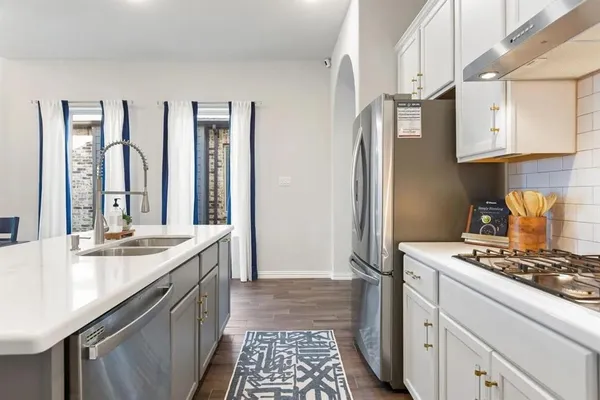 $3,150 | 816 Brenham Avenue, Celina, TX 75009