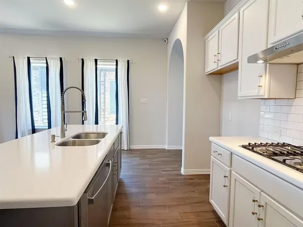 $3,150 | 816 Brenham Avenue, Celina, TX 75009