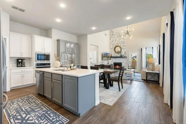 $3,150 | 816 Brenham Avenue, Celina, TX 75009