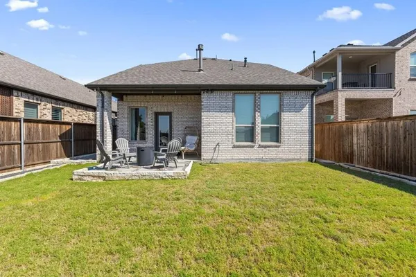 $3,150 | 816 Brenham Avenue, Celina, TX 75009