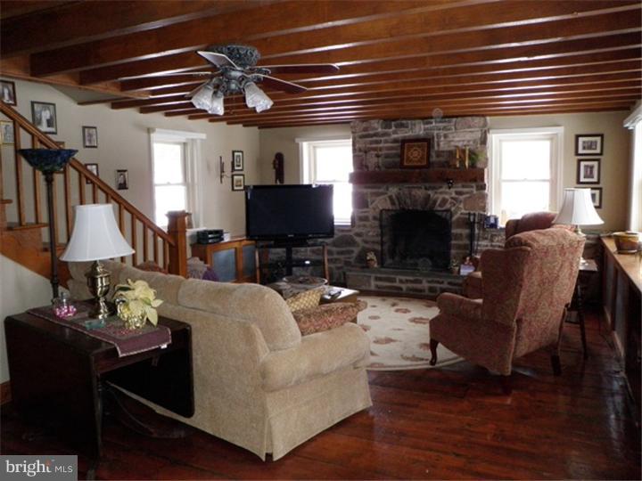 1306 Hendricks Road Red Hill, PA 18073 - Photo 8 of 24