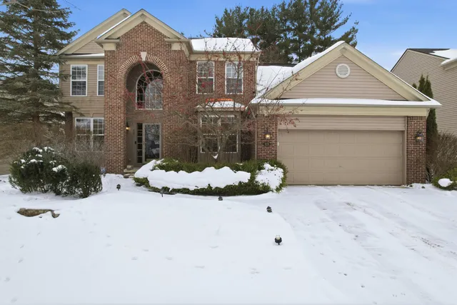 $465,000 | 929 River Rock Drive, Holly, MI 48442