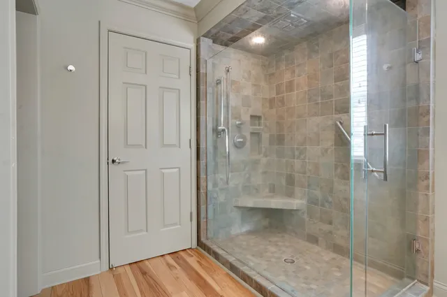 $465,000 | 929 River Rock Drive, Holly, MI 48442