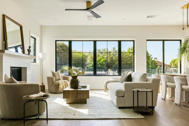 $2,250,000 | 701 Hi Circle North, Unit B, Horseshoe Bay, TX 78657