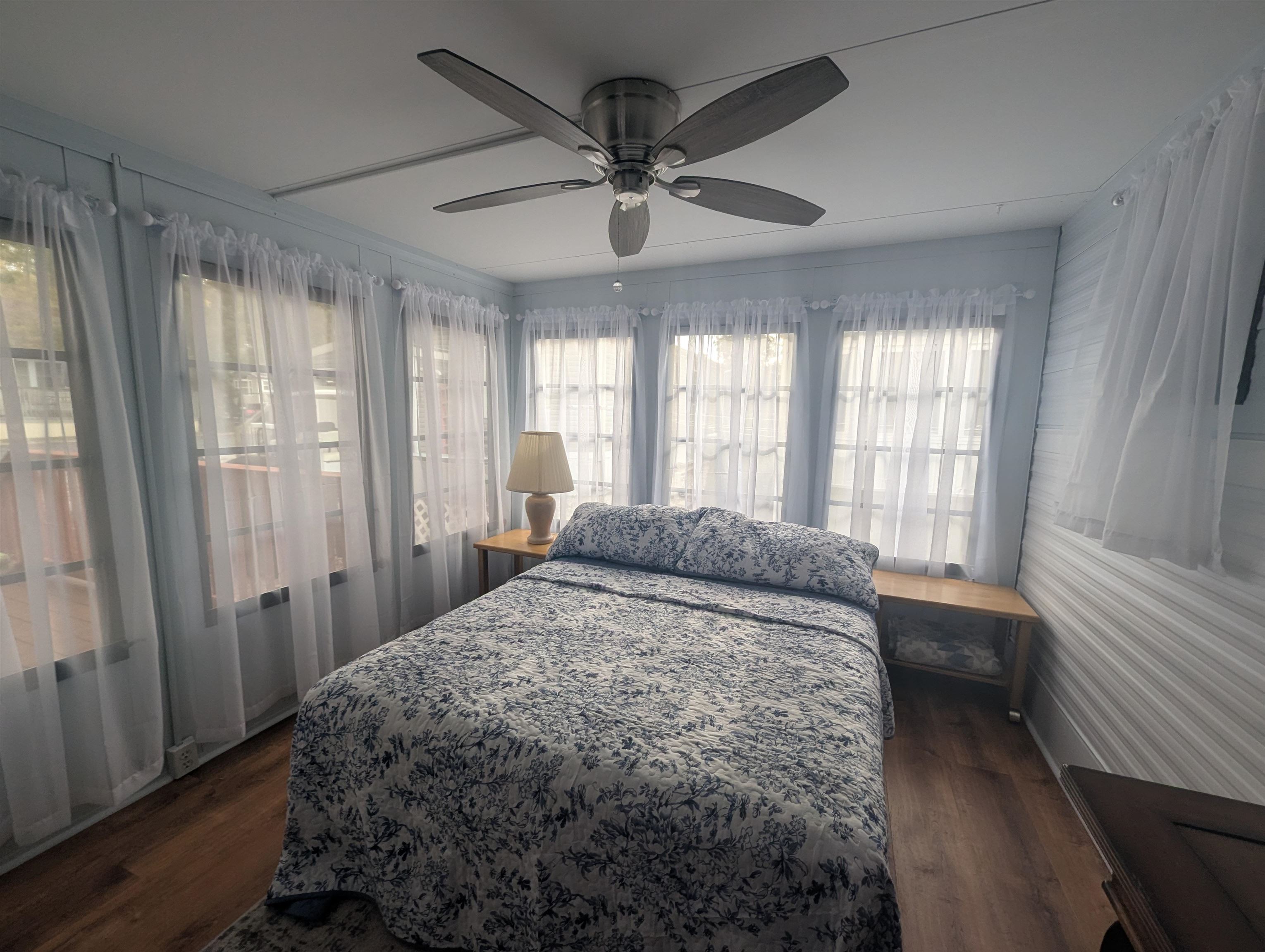 209 Horseshoe, Unit 209 Ocean View, NJ 08246 - Photo 14 of 19 a bedroom with a bed and a window