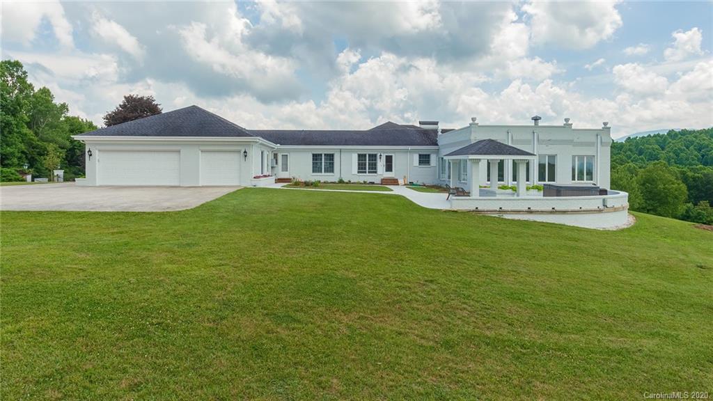 509 Cabbage Patch Road Burnsville, NC 28714 - Photo 4 of 48 Gallery Image 4