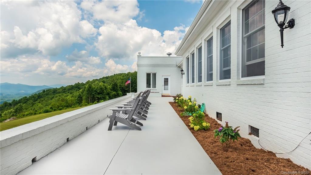 509 Cabbage Patch Road Burnsville, NC 28714 - Photo 10 of 48 Gallery Image 10