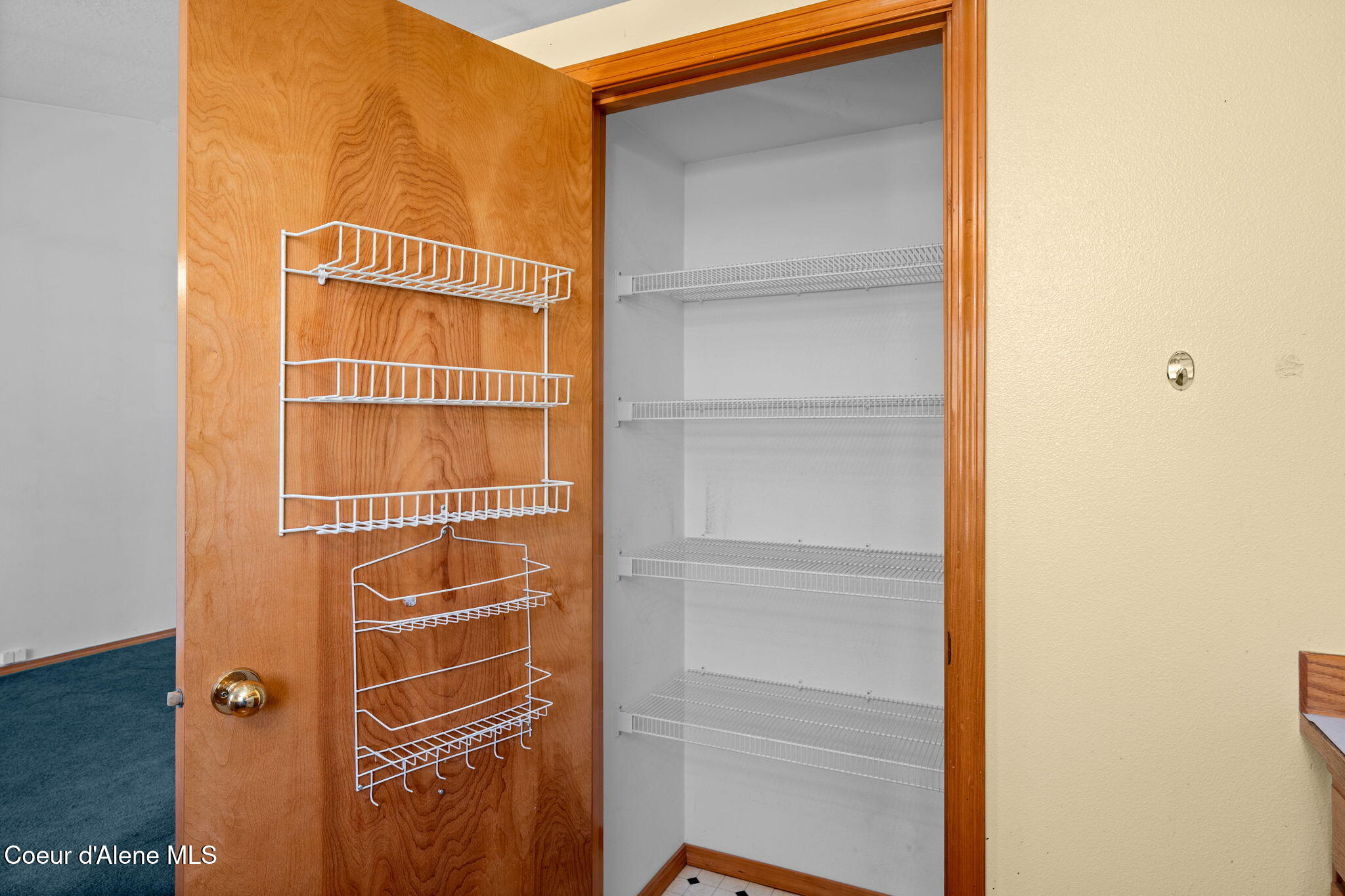 6759 Darby Court Rathdrum, ID 83858 - Photo 14 of 27 14-web-or-mls-6759 W Darby-14