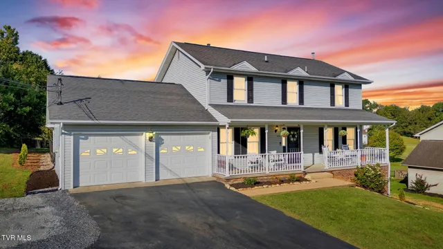 $489,899 | 15346 Woodstone Circle, Bristol, VA 24202