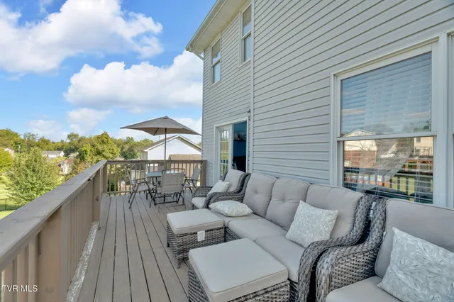 $489,899 | 15346 Woodstone Circle, Bristol, VA 24202