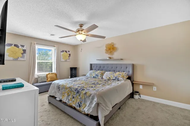 $489,899 | 15346 Woodstone Circle, Bristol, VA 24202