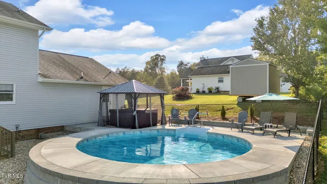 $489,899 | 15346 Woodstone Circle, Bristol, VA 24202