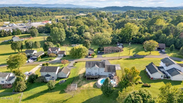 $489,899 | 15346 Woodstone Circle, Bristol, VA 24202