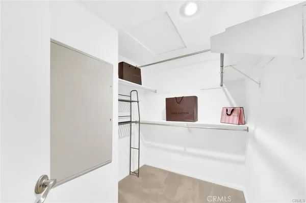 $514,900 | 104 South Cross Creek Road, Unit M, Orange, CA 92869