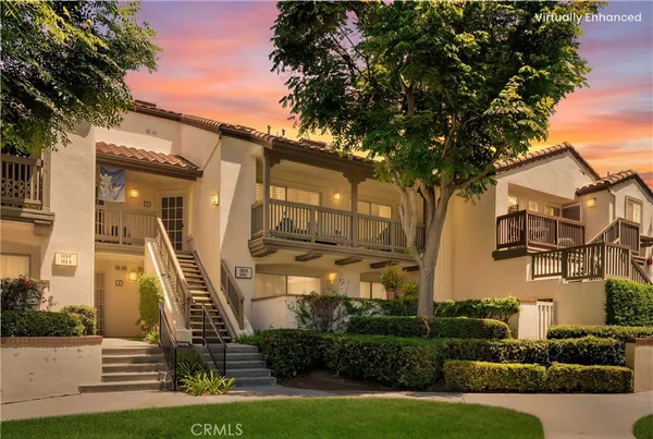 $514,900 | 104 South Cross Creek Road, Unit M, Orange, CA 92869