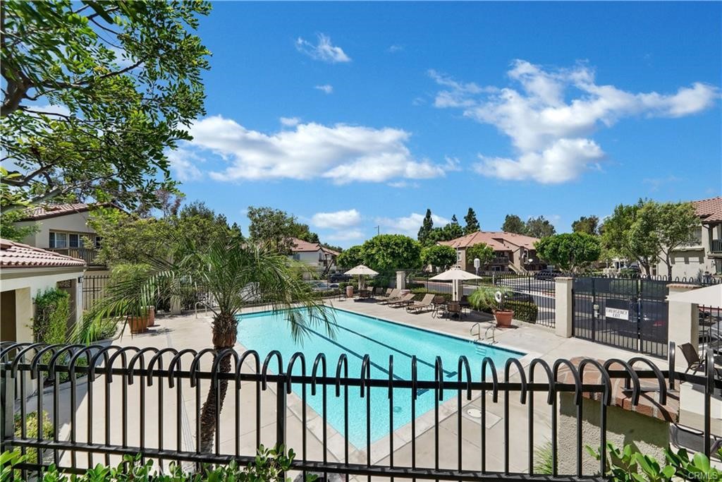 104 South Cross Creek Road, Unit M Orange, CA 92869 - Photo 21 of 33