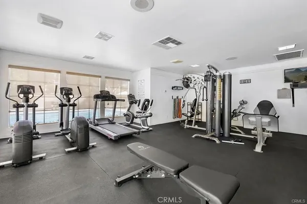 $514,900 | 104 South Cross Creek Road, Unit M, Orange, CA 92869