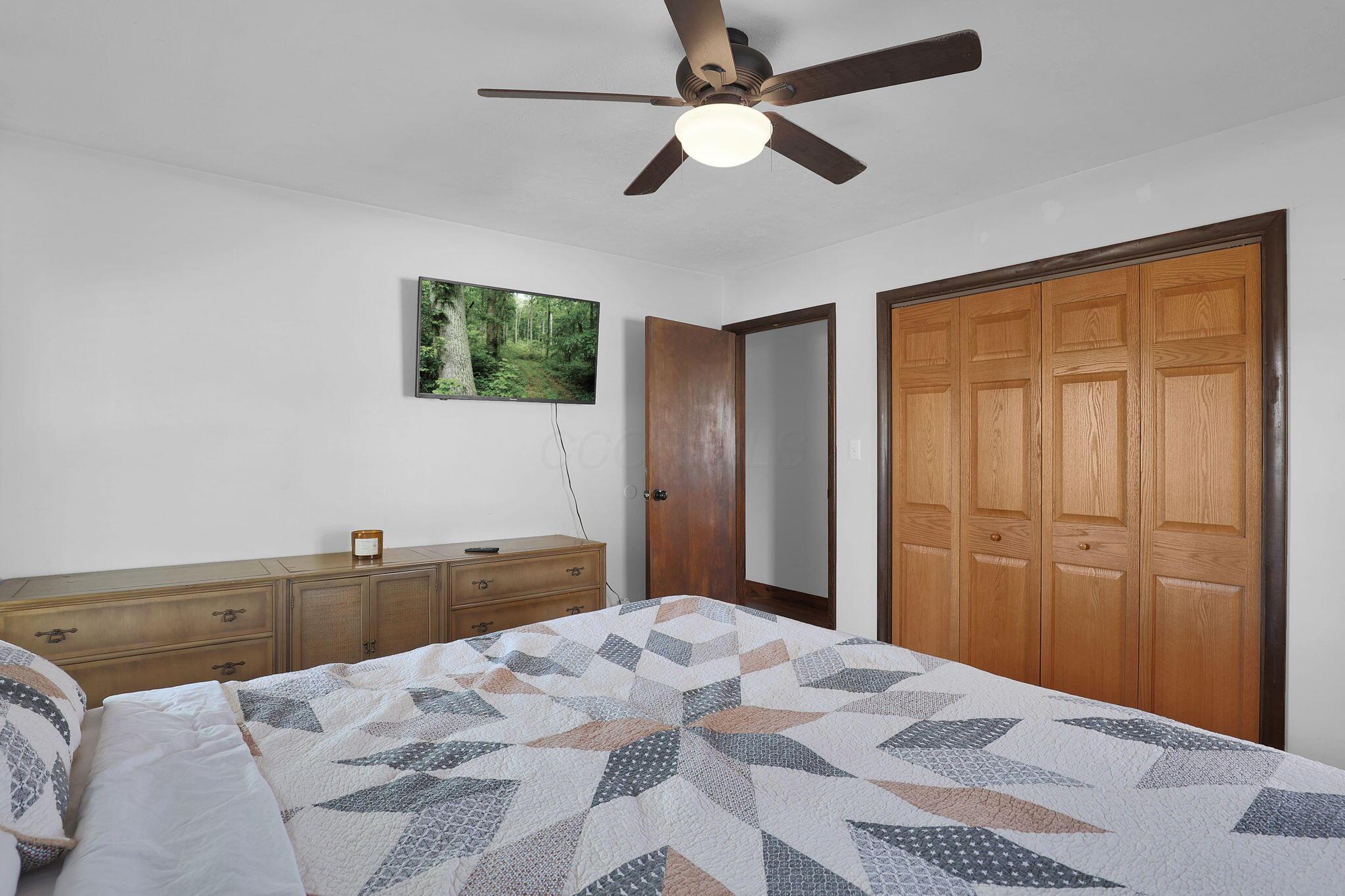 11219 Dingess Road Circleville, OH 43113 - Photo 23 of 64 24-web-or-mls-11219-dingess-rd