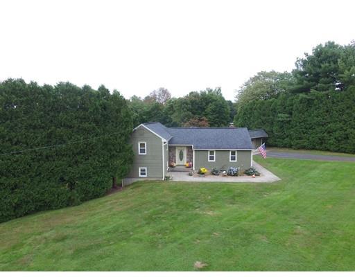 76 Will Palmer Road Southwick, MA 01077 - Photo 4 of 27 Gallery Image 4
