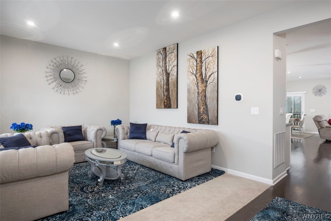 2070 Youngs Road Amherst, NY 14051 - Photo 2 of 24