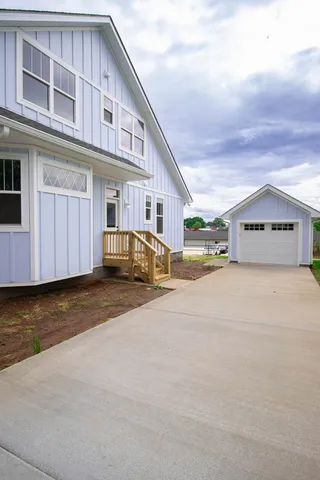 $332,900 | 105 North Shephard Street, Winchester, TN 37398