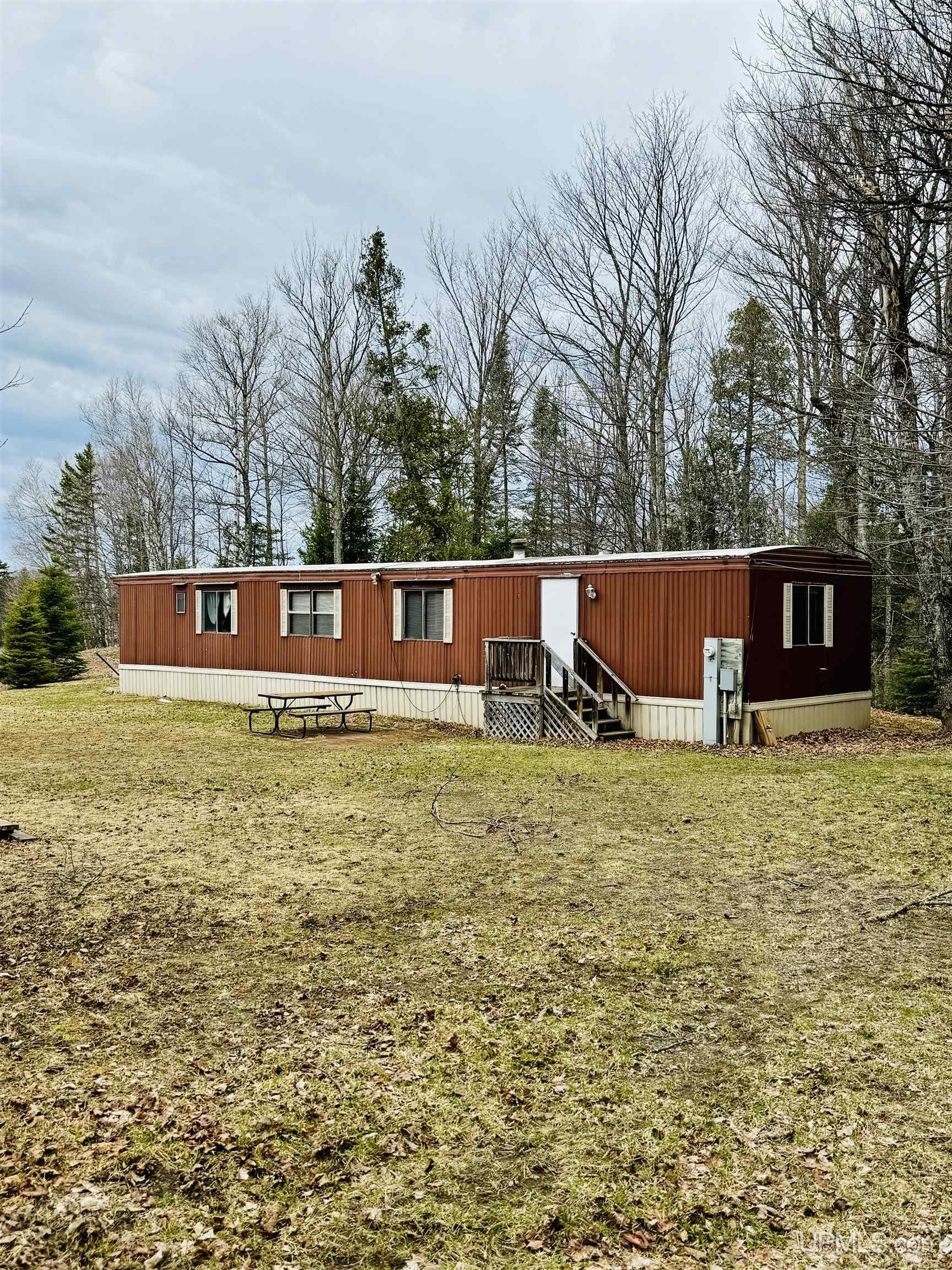 946 Silver Road Michigamme, MI 49861 - Photo 6 of 24 Gallery Image 6