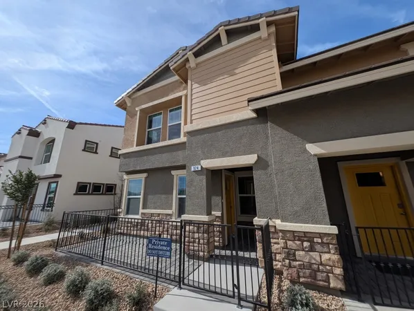 $1,975 | 924 Violet Heron Street, Henderson, NV 89011