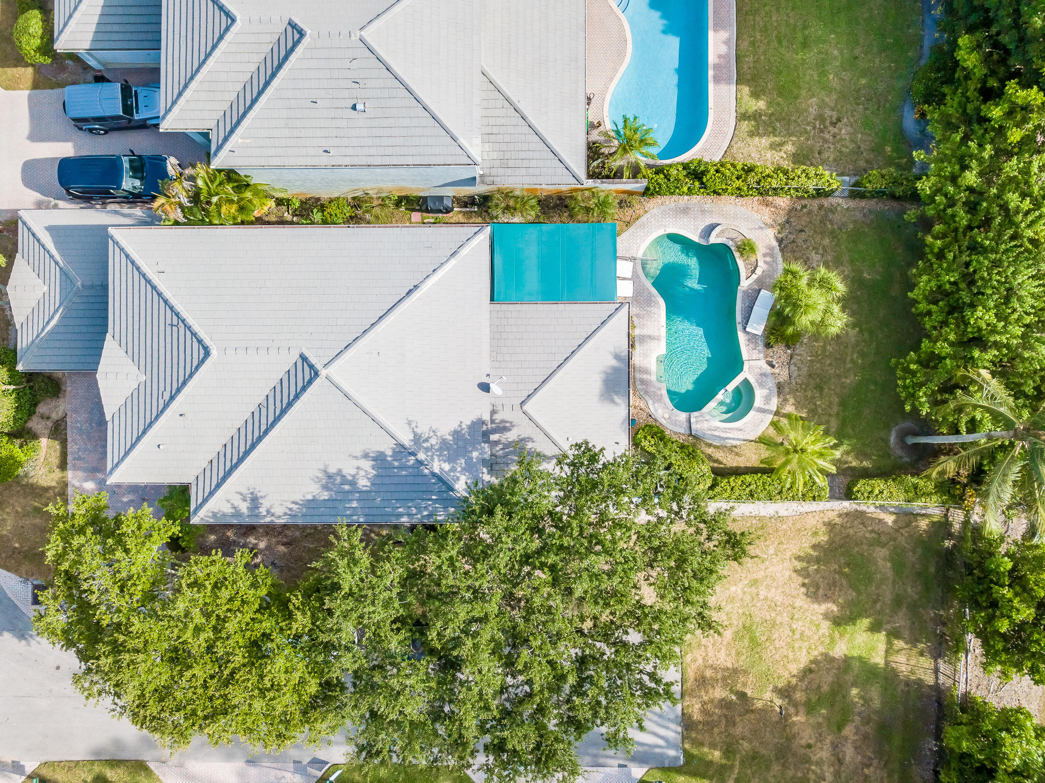 22821 Chelsea Wood Court Boca Raton, FL 33433 - Photo 42 of 43 a bird view of a house with a garden