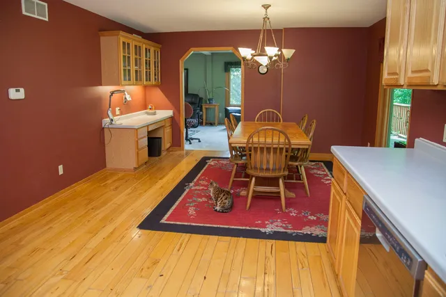 $575,900 | 4302 Green Leaf Glen, Dodgeville, WI 53533