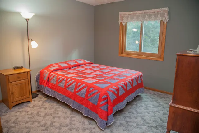 $575,900 | 4302 Green Leaf Glen, Dodgeville, WI 53533