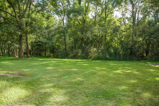 $575,900 | 4302 Green Leaf Glen, Dodgeville, WI 53533