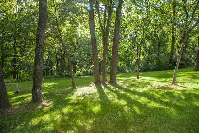 $575,900 | 4302 Green Leaf Glen, Dodgeville, WI 53533