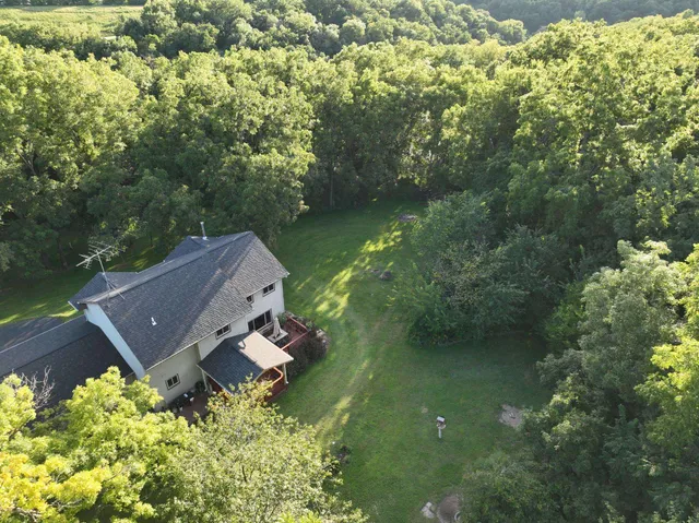 $575,900 | 4302 Green Leaf Glen, Dodgeville, WI 53533