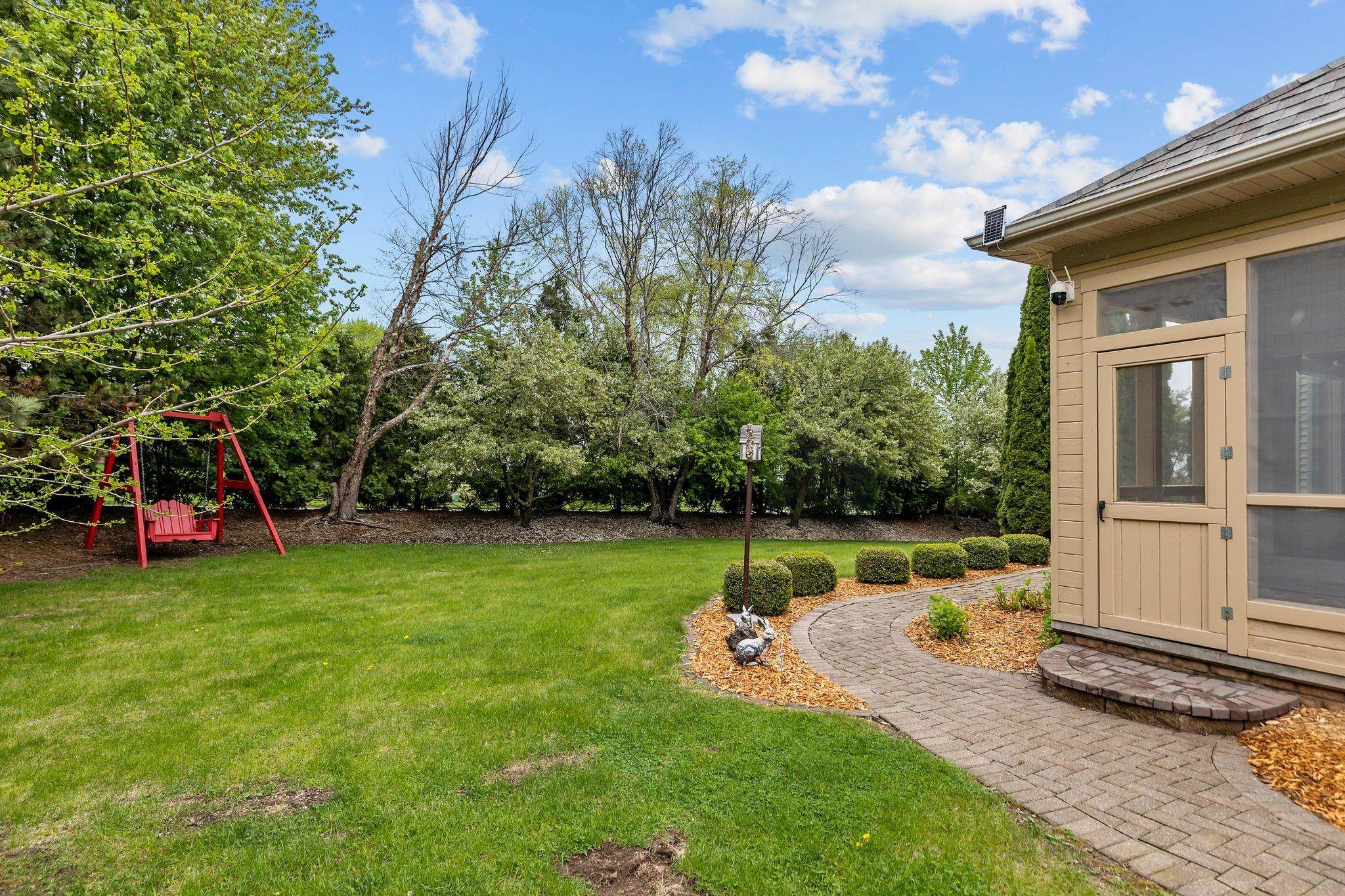 424 East Tallgrass Drive Appleton, WI 54913 - Photo 16 of 80
