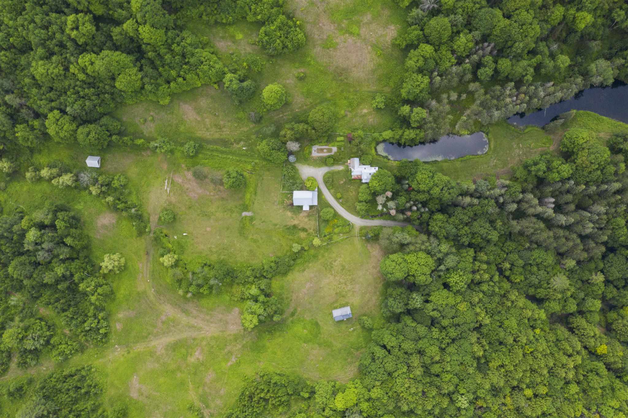 545 Starbuck Road Pomfret, VT 05084 - Photo 29 of 32