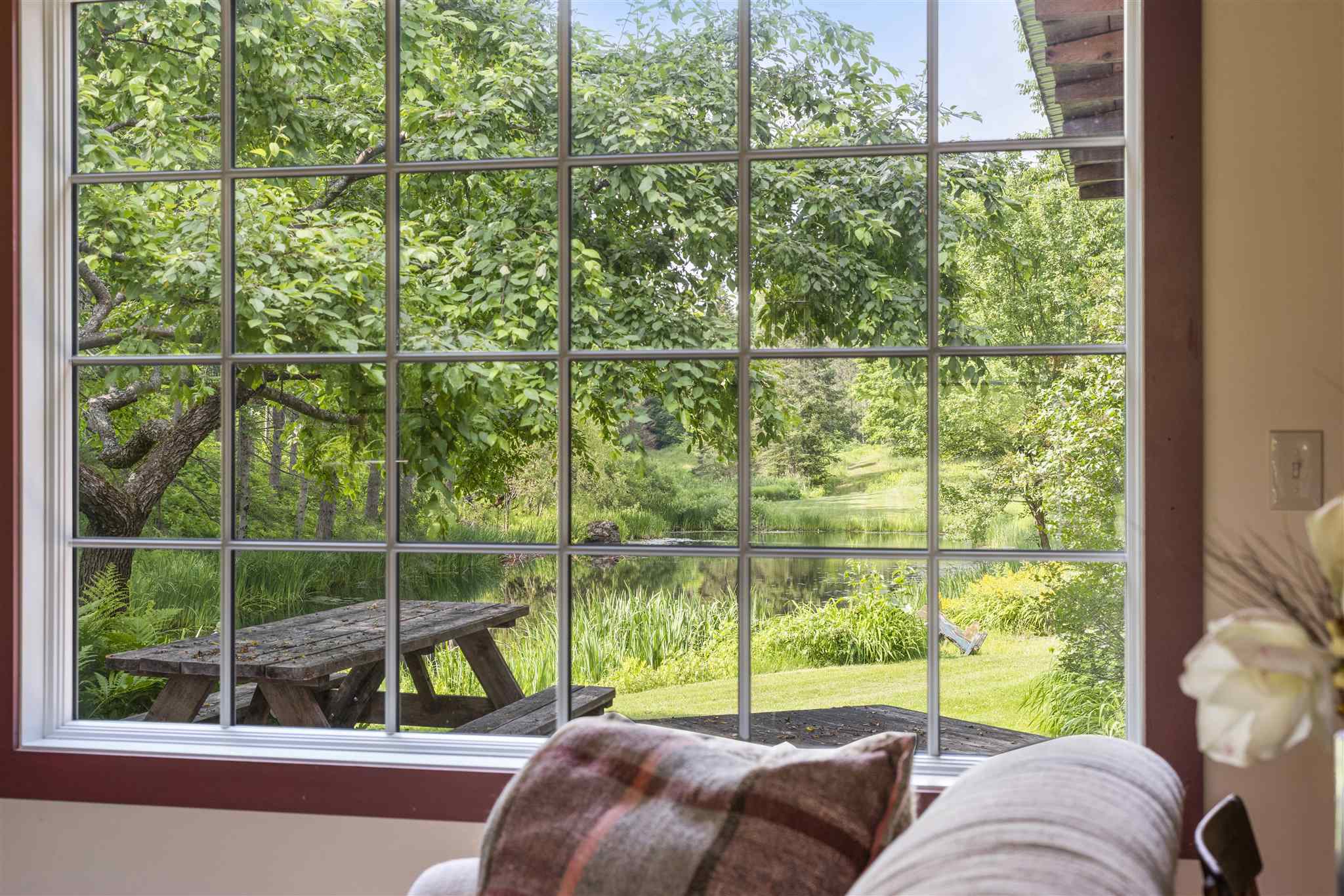 545 Starbuck Road Pomfret, VT 05084 - Photo 7 of 32