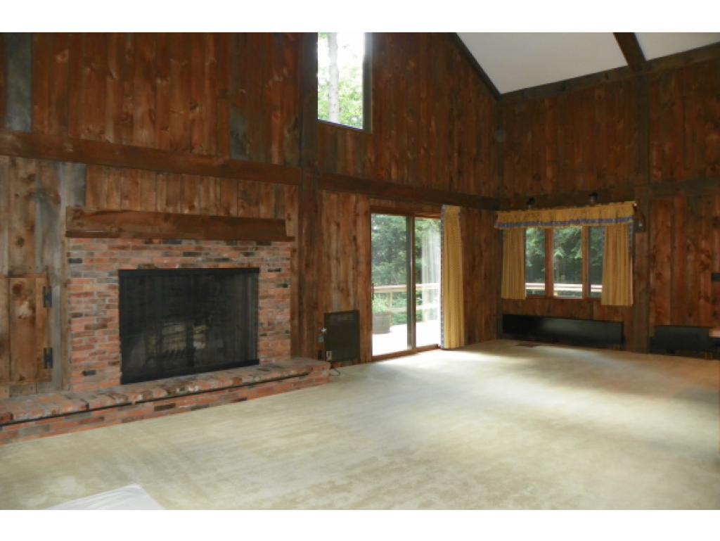 771 Marsh Family Road Hartford, VT 05059 - Photo 2 of 7 Gallery Image 2