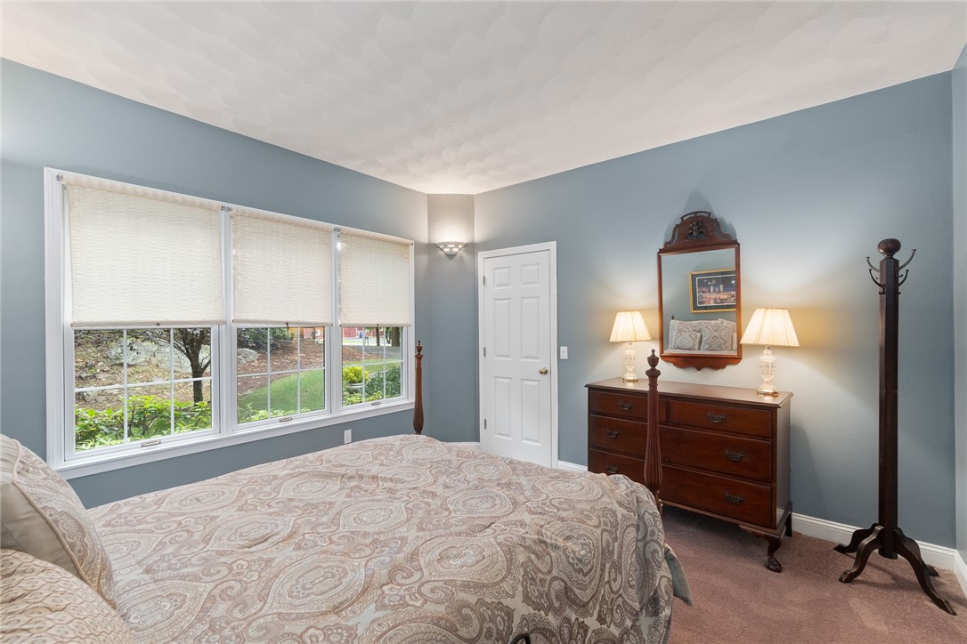 290 Albion Road Lincoln, RI 02865 - Photo 14 of 50 First Floor Bed