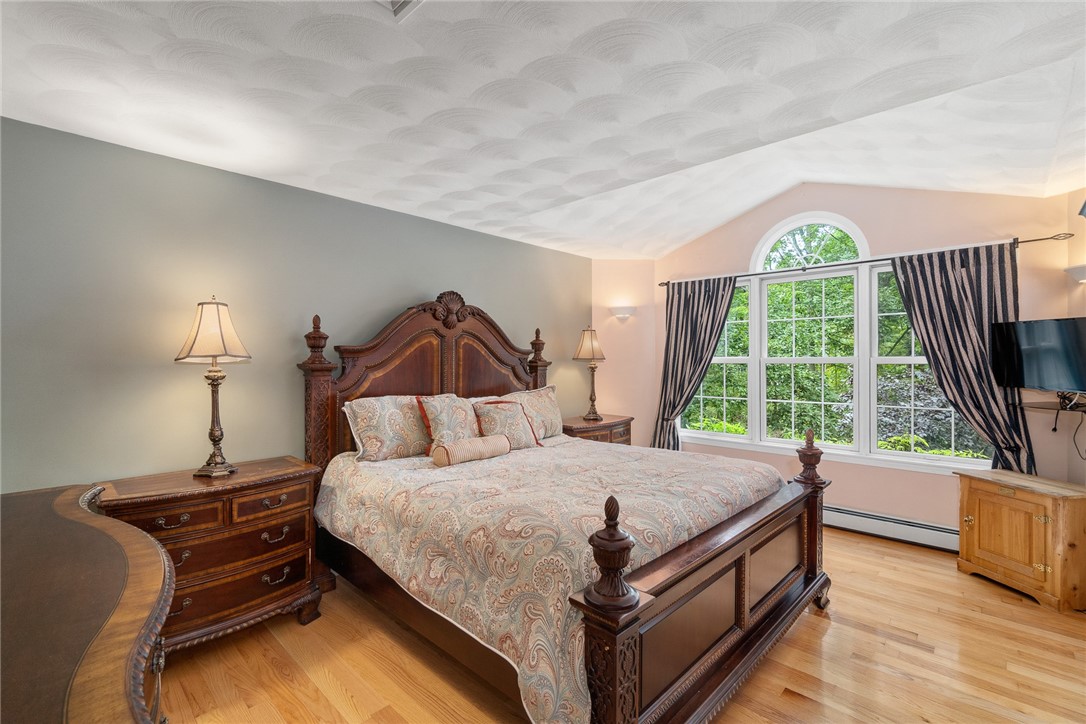 290 Albion Road Lincoln, RI 02865 - Photo 17 of 50 Master Suite
