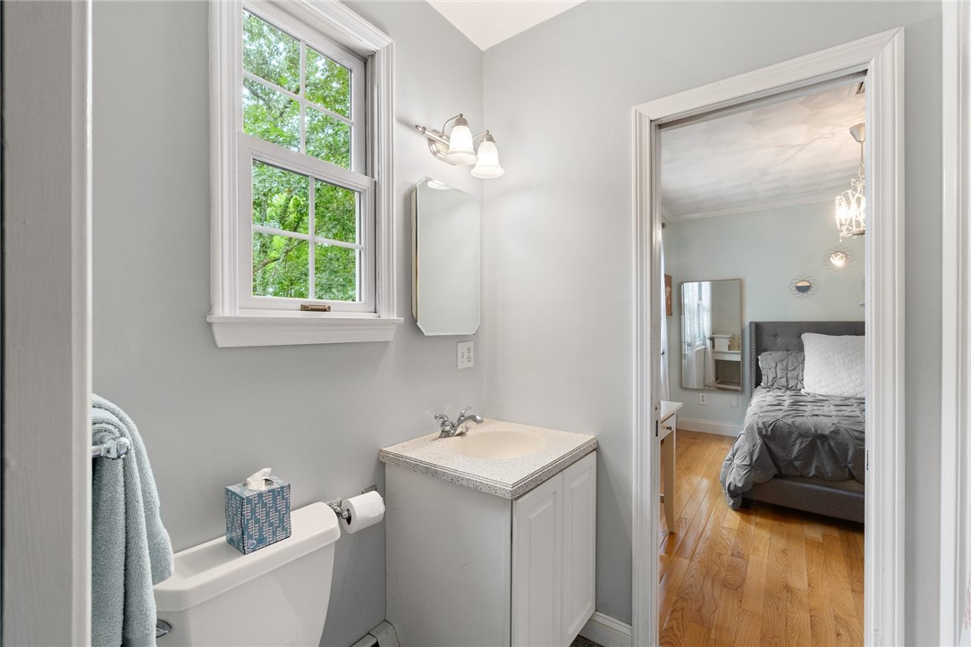 290 Albion Road Lincoln, RI 02865 - Photo 29 of 50 Jack and Jill Bath