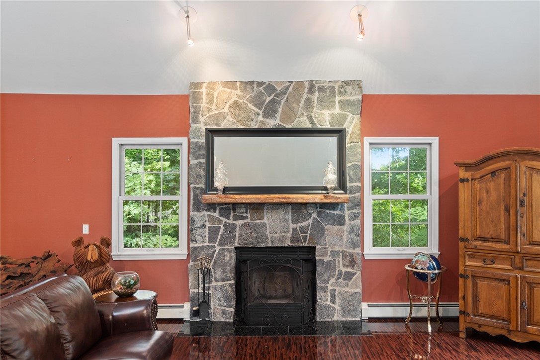 290 Albion Road Lincoln, RI 02865 - Photo 9 of 50