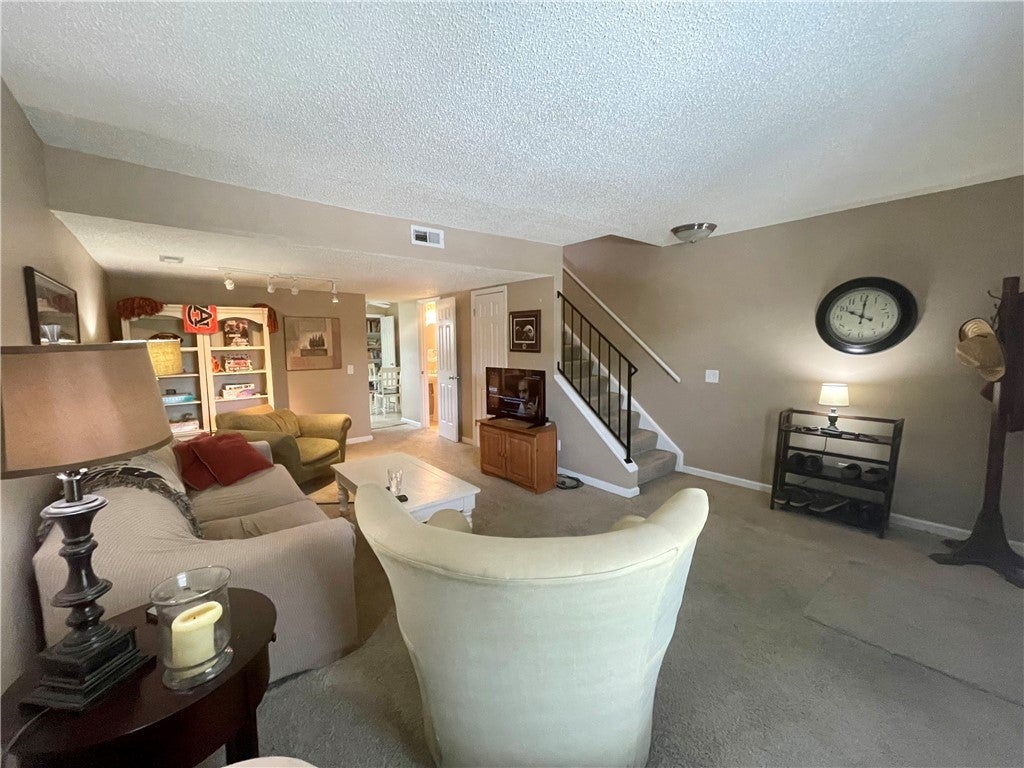 1761 Wire Road, Unit 313 Auburn, AL 36832 - Photo 2 of 17 Gallery Image 2