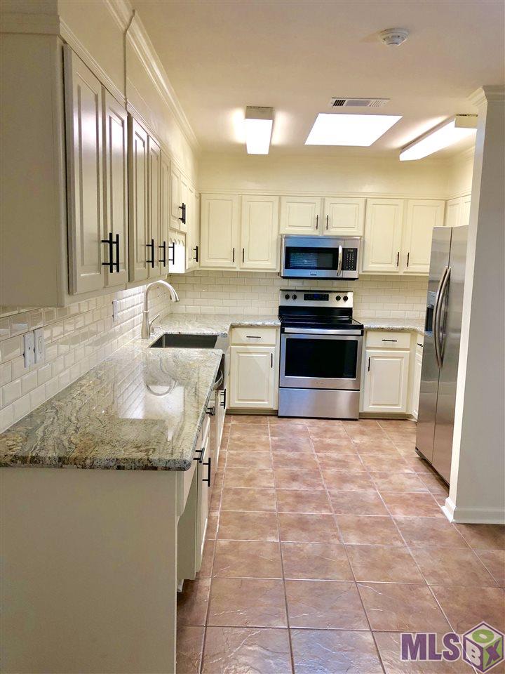 2113 Maple Ridge Avenue Baton Rouge, LA 70816 - Photo 4 of 11