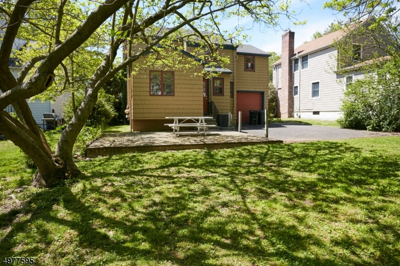 742 Ridgewood Road Millburn, NJ 07041 - Photo 11 of 11