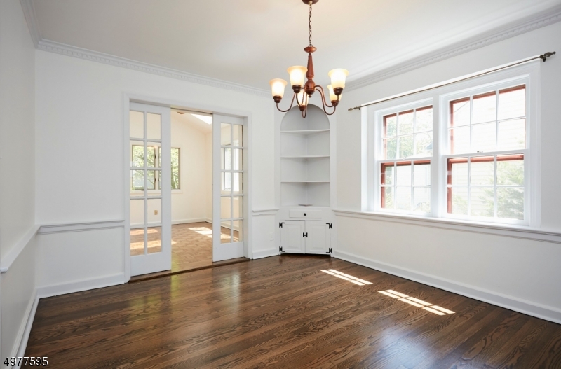 742 Ridgewood Road Millburn, NJ 07041 - Photo 3 of 11