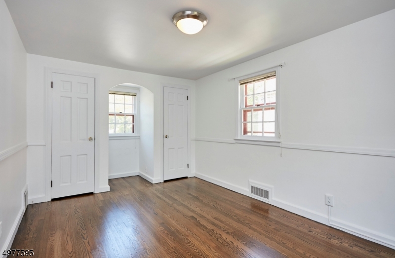 742 Ridgewood Road Millburn, NJ 07041 - Photo 7 of 11